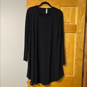 Zenana Outfitters Black Long Sleeve Top